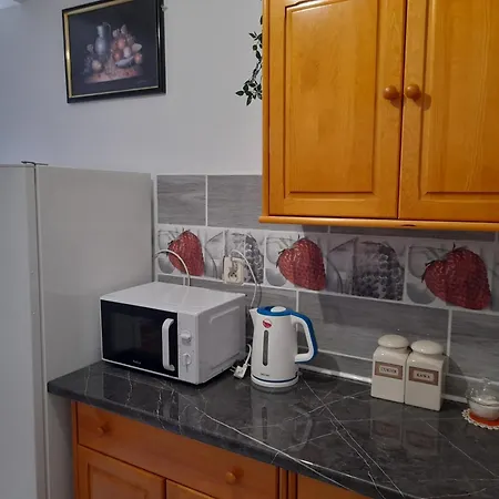 Lipowy Dwór Gospodarstwo agroturystyczne Laskowka (Lower Silesia)