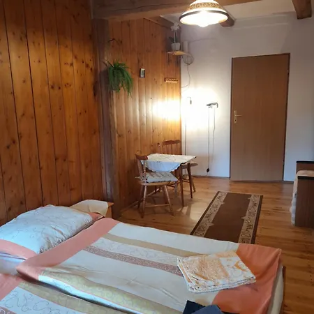 Lipowy Dwór * Laskowka (Lower Silesia)