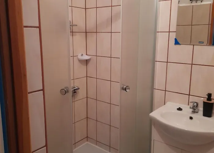 Lipowy Dwor * Laskowka (Lower Silesia)